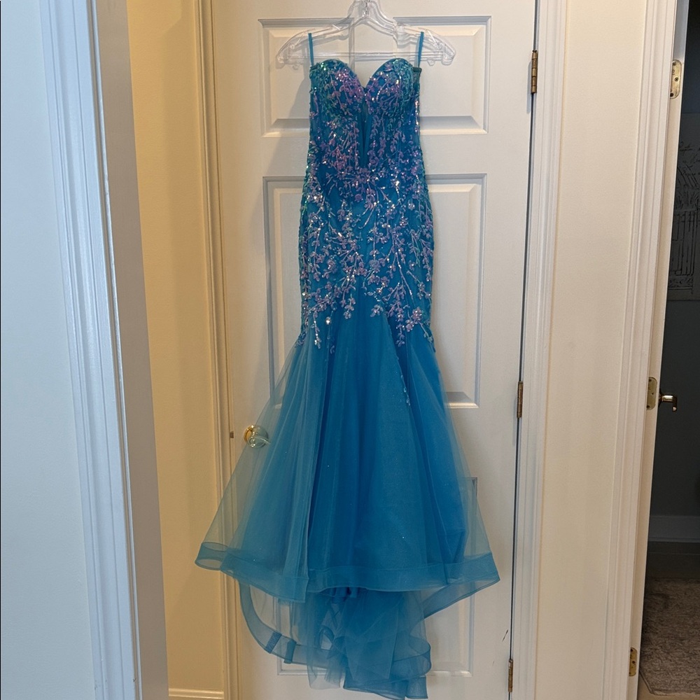 Ladivine Blue Mermaid Style Strapless Sequin Iridescent Dress